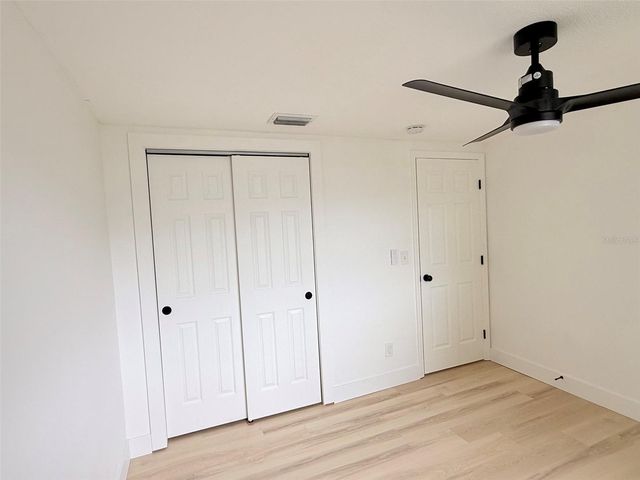 8512 LONGBOAT LANE, Hudson, FL 34667