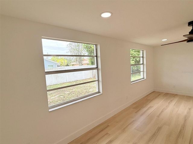 8512 LONGBOAT LANE, Hudson, FL 34667