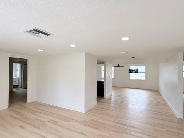 8512 LONGBOAT LANE, Hudson, FL 34667
