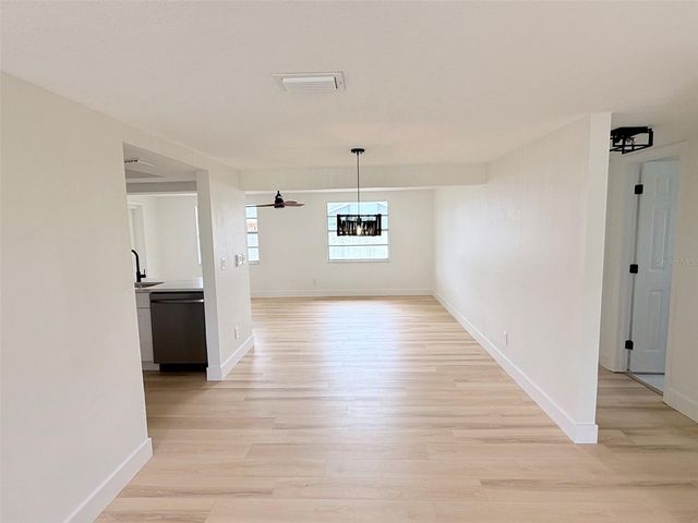 8512 LONGBOAT LANE, Hudson, FL 34667