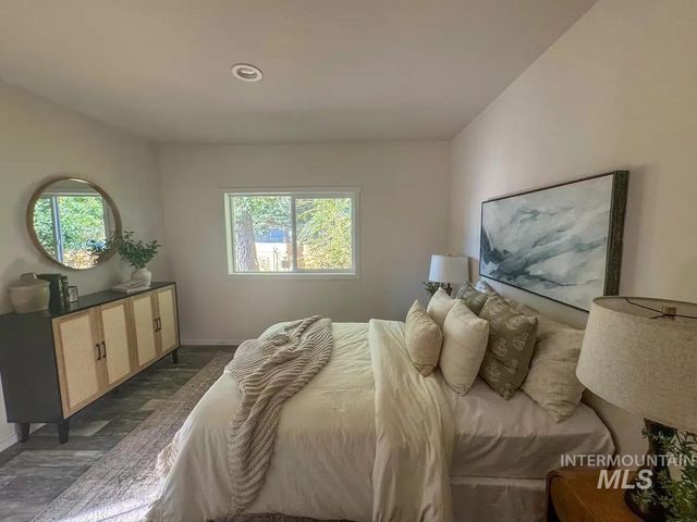 370 W 12th S 3, Mountain Home, ID 83647