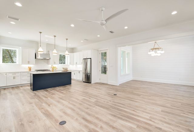 14 Devlieg Avenue, Santa Rosa Beach, FL 32459