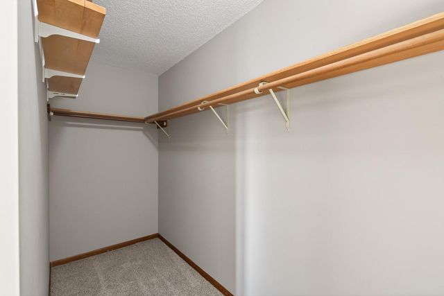 3306 Greenbrier Street 3306D, Vadnais Heights, MN 55127