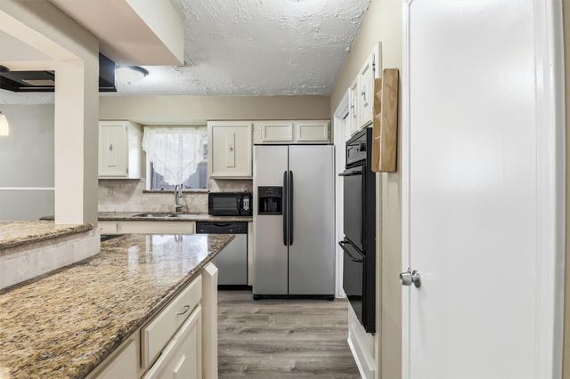 4623 Wee Lassie Lane, Houston, TX 77084