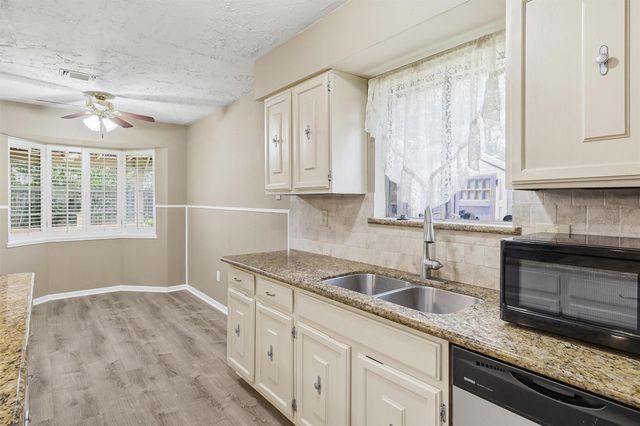 4623 Wee Lassie Lane, Houston, TX 77084