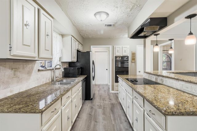 4623 Wee Lassie Lane, Houston, TX 77084