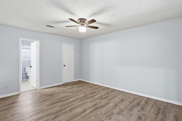 4623 Wee Lassie Lane, Houston, TX 77084