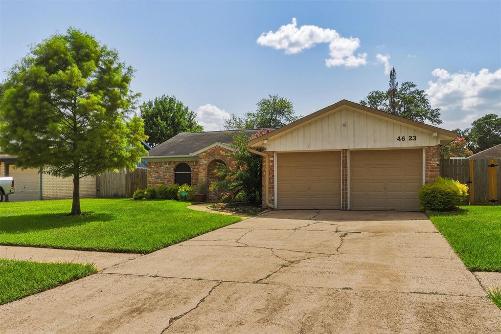 4623 Wee Lassie Lane, Houston, TX 77084