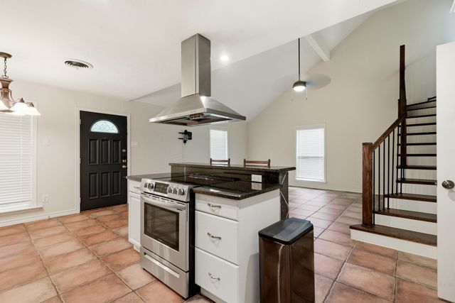 7354 Walling Lane, Dallas, TX 75231