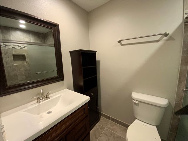 2313 Dalewood Lane, Bedford, TX 76022