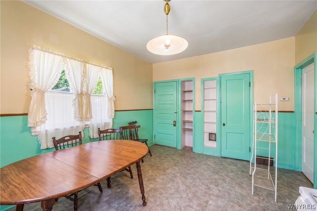 1823 Whitney Avenue, Niagara Falls, NY 14301