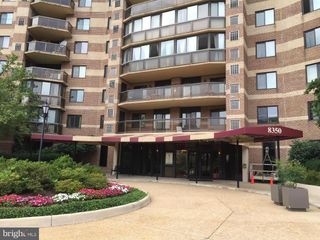 8350 GREENSBORO DR #1012, Mclean, VA 22102