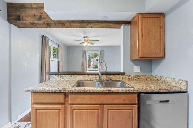 2804 Kingston Avenue, Grove City, OH 43123