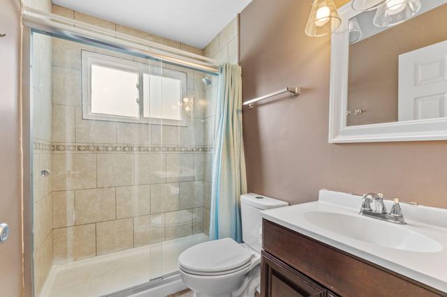 2804 Kingston Avenue, Grove City, OH 43123