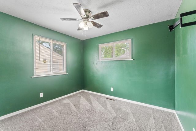 2804 Kingston Avenue, Grove City, OH 43123