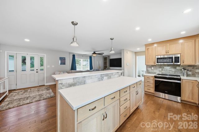 708 Paint Circle, Oakboro, NC 28129