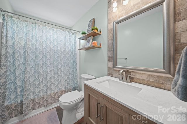 708 Paint Circle, Oakboro, NC 28129