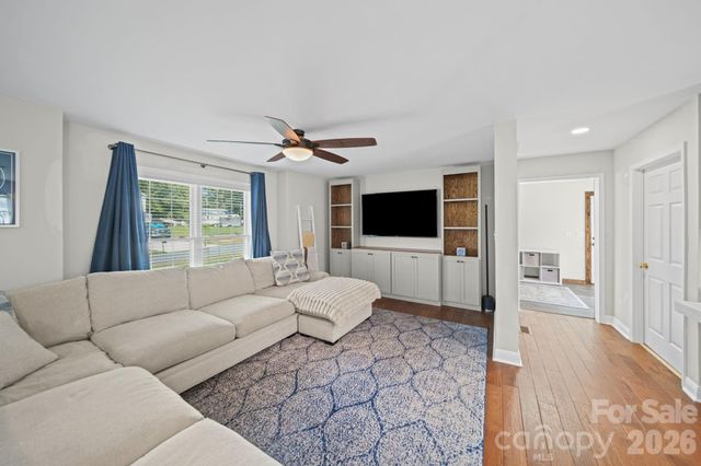708 Paint Circle, Oakboro, NC 28129