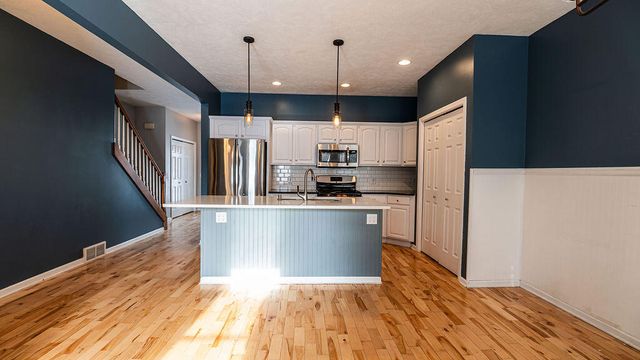 2550 Willow View Drive, Jenison, MI 49428