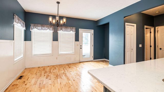 2550 Willow View Drive, Jenison, MI 49428