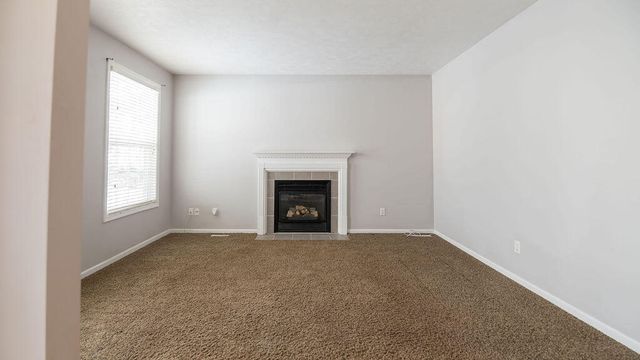 2550 Willow View Drive, Jenison, MI 49428