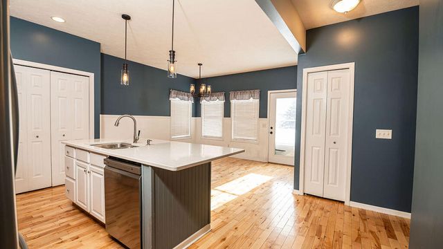 2550 Willow View Drive, Jenison, MI 49428