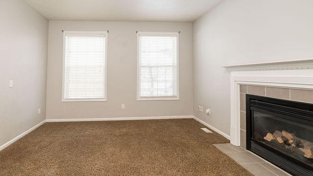 2550 Willow View Drive, Jenison, MI 49428