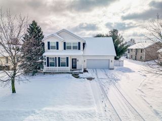 2550 Willow View Drive, Jenison, MI 49428