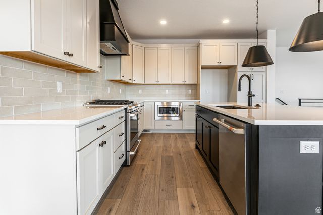 5996 N FAIRVIEW DR, Heber City, UT 84032