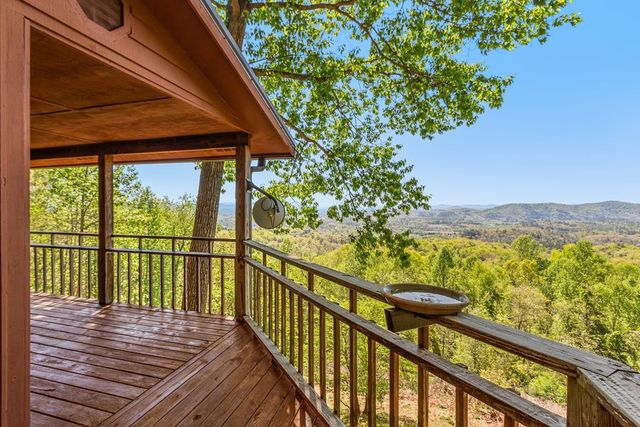 563 Mountain Top Drive, Murphy, NC 28906