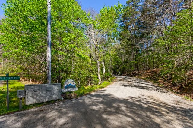 563 Mountain Top Drive, Murphy, NC 28906