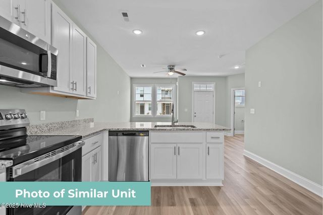 213 Sandy Cove Lane, Sneads Ferry, NC 28460