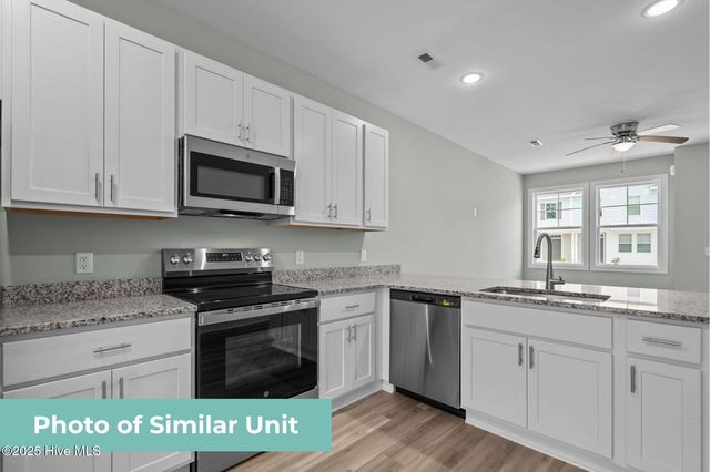 213 Sandy Cove Lane, Sneads Ferry, NC 28460