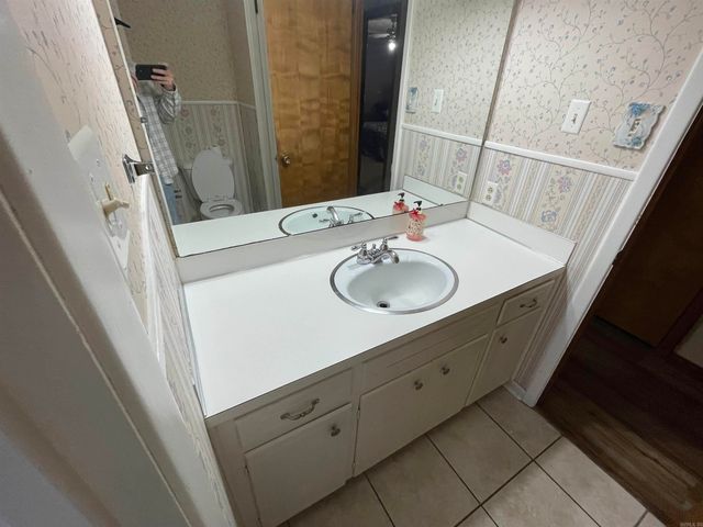 1346 Glenmere Circle, Malvern, AR 72104