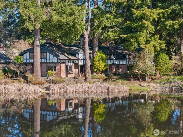 5425 Atchinson Drive SE, Olympia, WA 98513