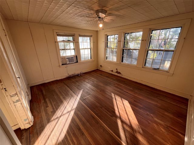 2271 Scripture Street, Denton, TX 76201