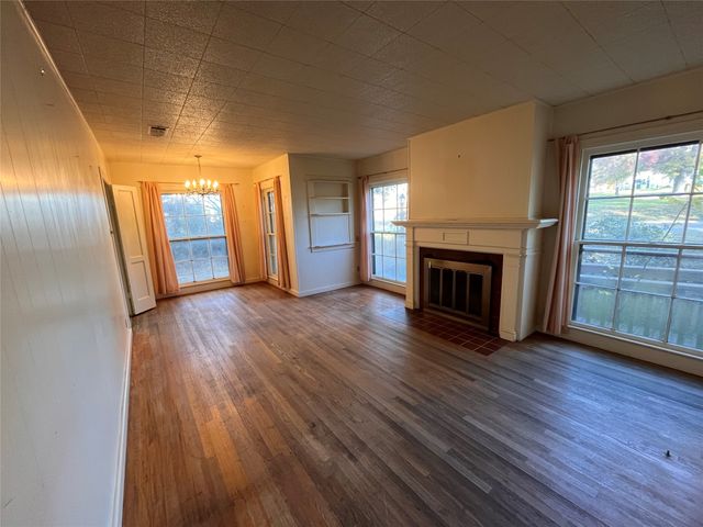 2271 Scripture Street, Denton, TX 76201