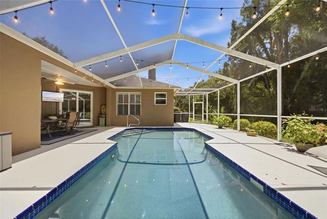 10212 NEWINGTON PLACE, Tampa, FL 33626