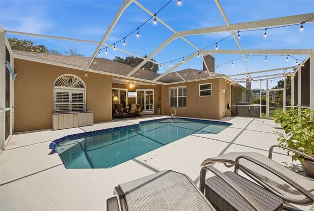 10212 NEWINGTON PLACE, Tampa, FL 33626