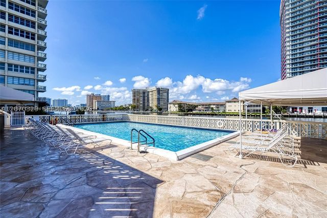 1817 S Ocean Dr 823, Hallandale Beach, FL 33009