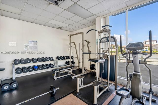 1817 S Ocean Dr 823, Hallandale Beach, FL 33009