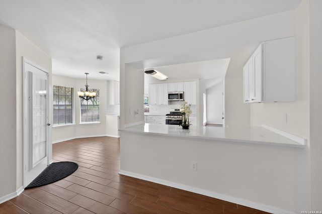 9318 Chaddsford, San Antonio, TX 78250