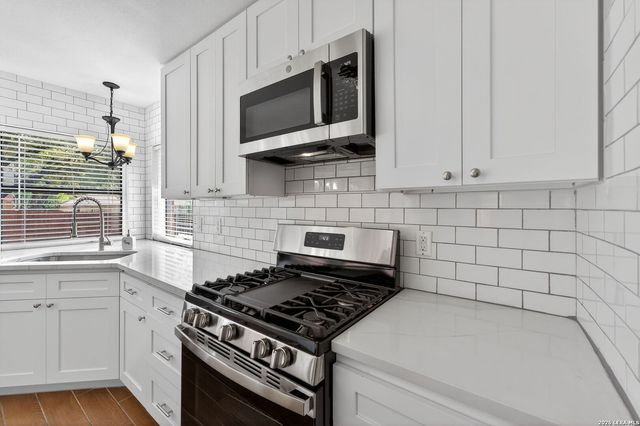 9318 Chaddsford, San Antonio, TX 78250