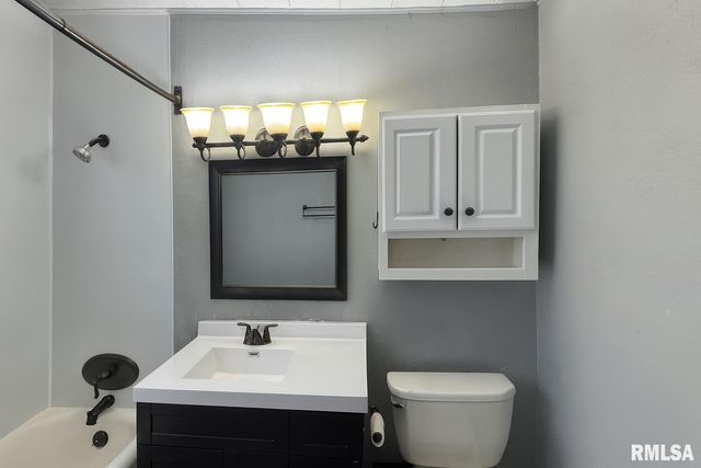 2134 N BIGELOW Street, Peoria, IL 61604