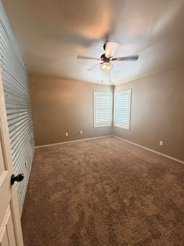 702 Shepherd Circle, Andrews, TX 79714