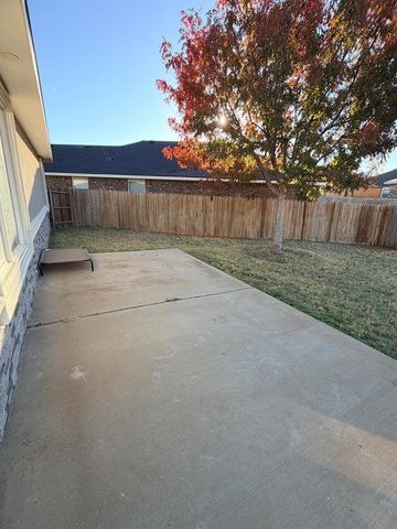 702 Shepherd Circle, Andrews, TX 79714