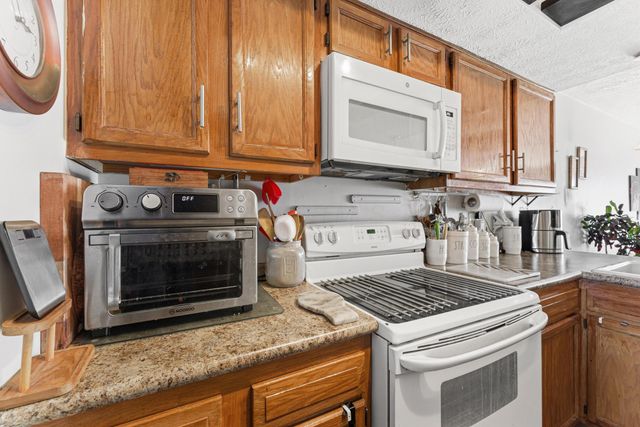 2621 Summer Drive, Dublin, OH 43016