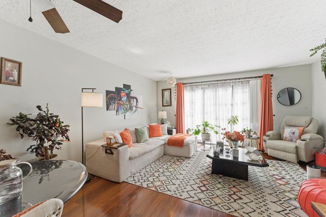 2621 Summer Drive, Dublin, OH 43016