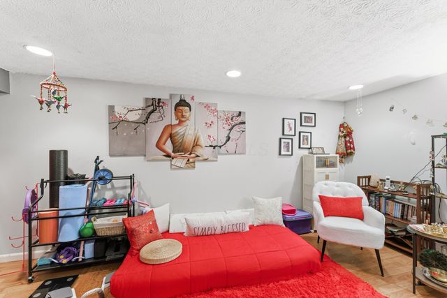 2621 Summer Drive, Dublin, OH 43016