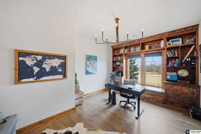 17211 S 38 Street, Roca, NE 68430